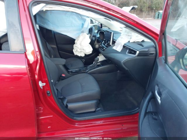 Toyota Corolla Le Image 12