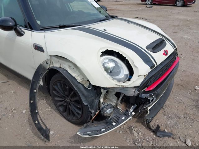 MINI Clubman Cooper S Image 6