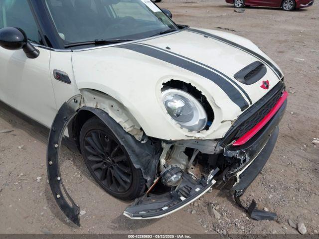 MINI Clubman Cooper S Image 6