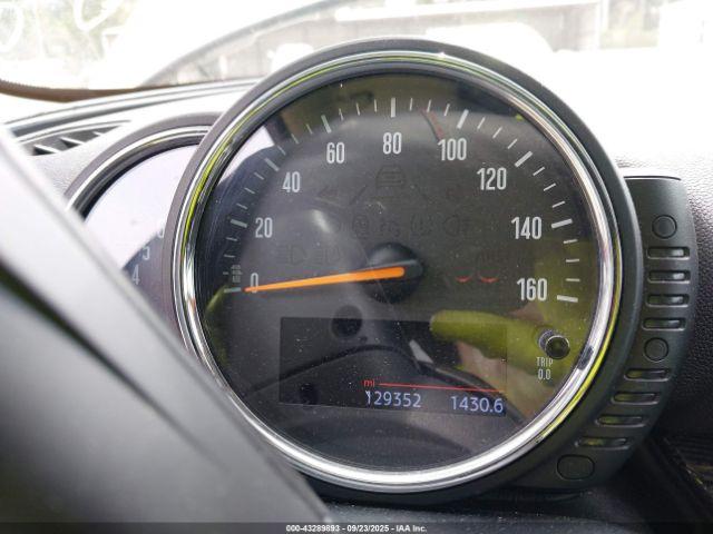 MINI Clubman Cooper S Image 14