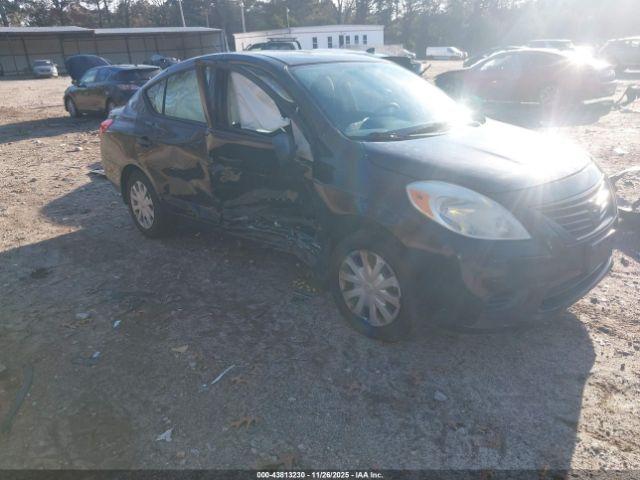  Salvage Nissan Versa