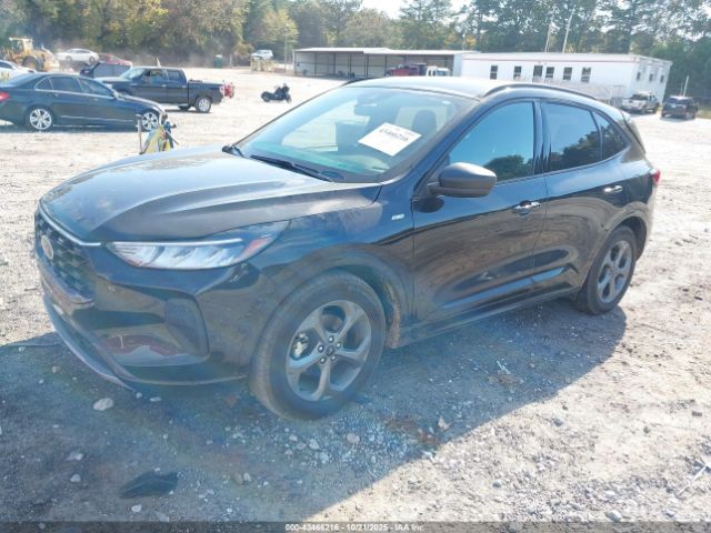 Ford Escape St-line Image 3