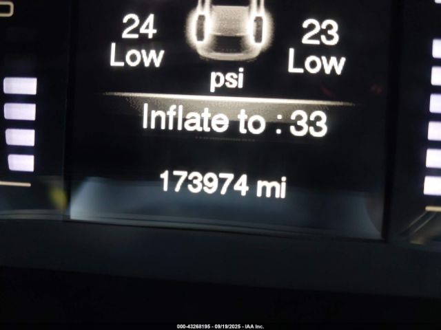 Jeep Cherokee Sport Fwd Image 10