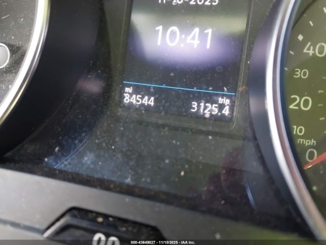 Volkswagen Tiguan Image 12