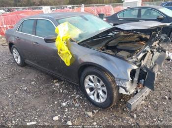  Salvage Chrysler 300