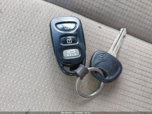 Hyundai SONATA Gls Image 7