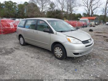  Salvage Toyota Sienna