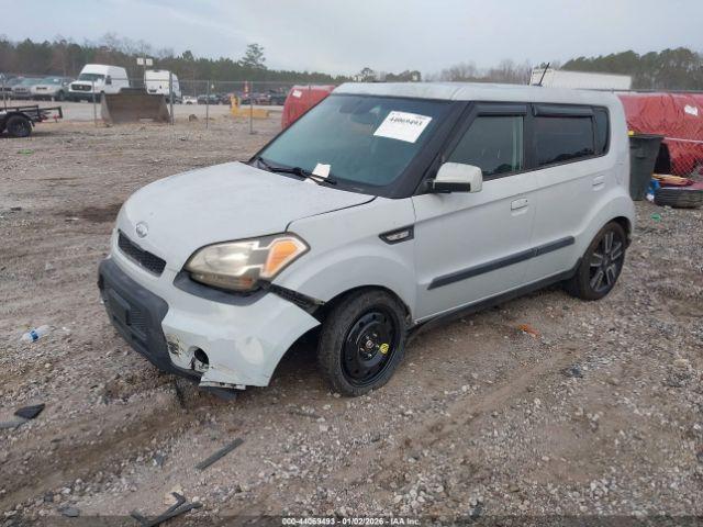 Kia Soul + Image 3