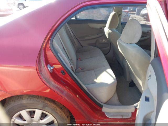 Toyota Corolla Le Image 12