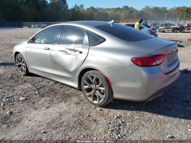 Chrysler 200 S Image 16