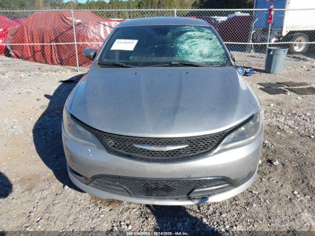 Chrysler 200 S Image 14