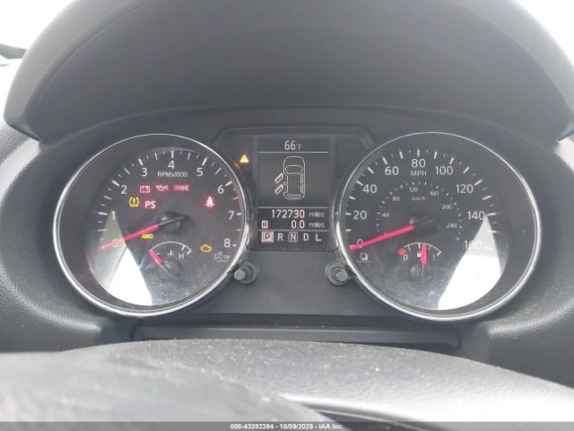 Nissan Rogue S Image 9