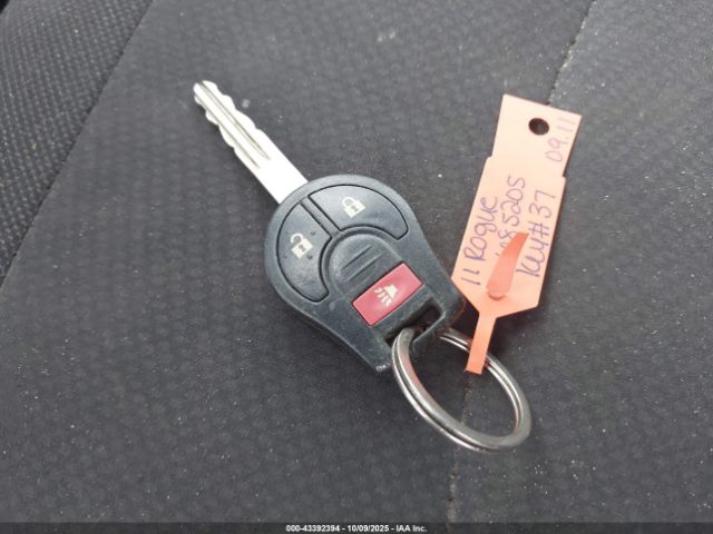 Nissan Rogue S Image 11