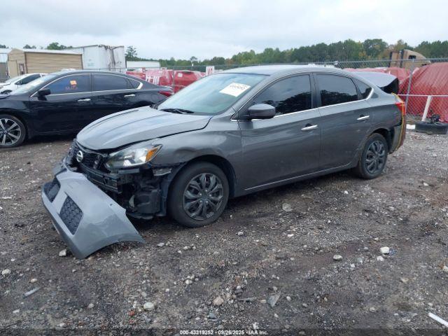 Nissan Sentra S Image 4