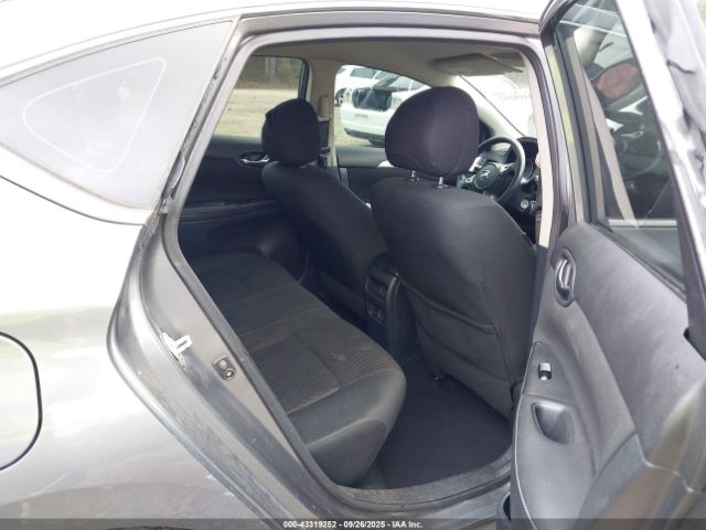 Nissan Sentra S Image 6