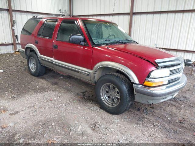  Salvage Chevrolet Blazer