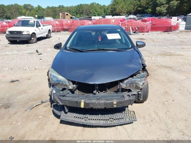 Toyota Corolla Le Image 2