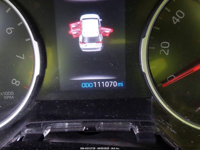 Toyota RAV4 Le Image 16