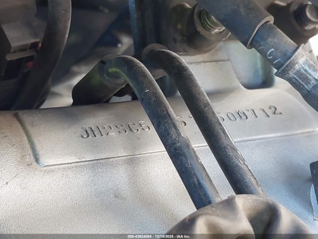 Honda St1300 Image 11