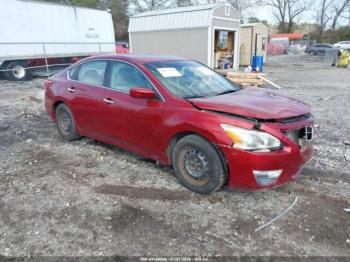  Salvage Nissan Altima