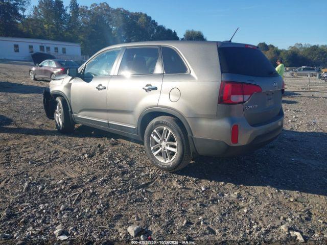 Kia Sorento Lx Image 11