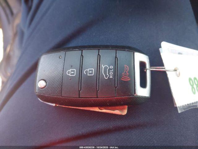 Kia Sorento Lx Image 5