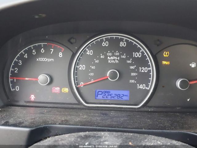 Hyundai ELANTRA Gls Image 11